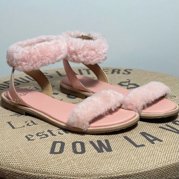 UGG Pink Fluff Springs Patent Ankle Strap fuzzy Faux Fur Open Toe Sandals Size 6 - Picture 5 of 9